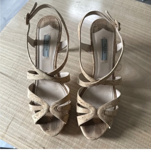 PRADA beige 40.5 9.5 open-toe strappy natural cork shoes - very pretty new $825 - Picture 1 of 6